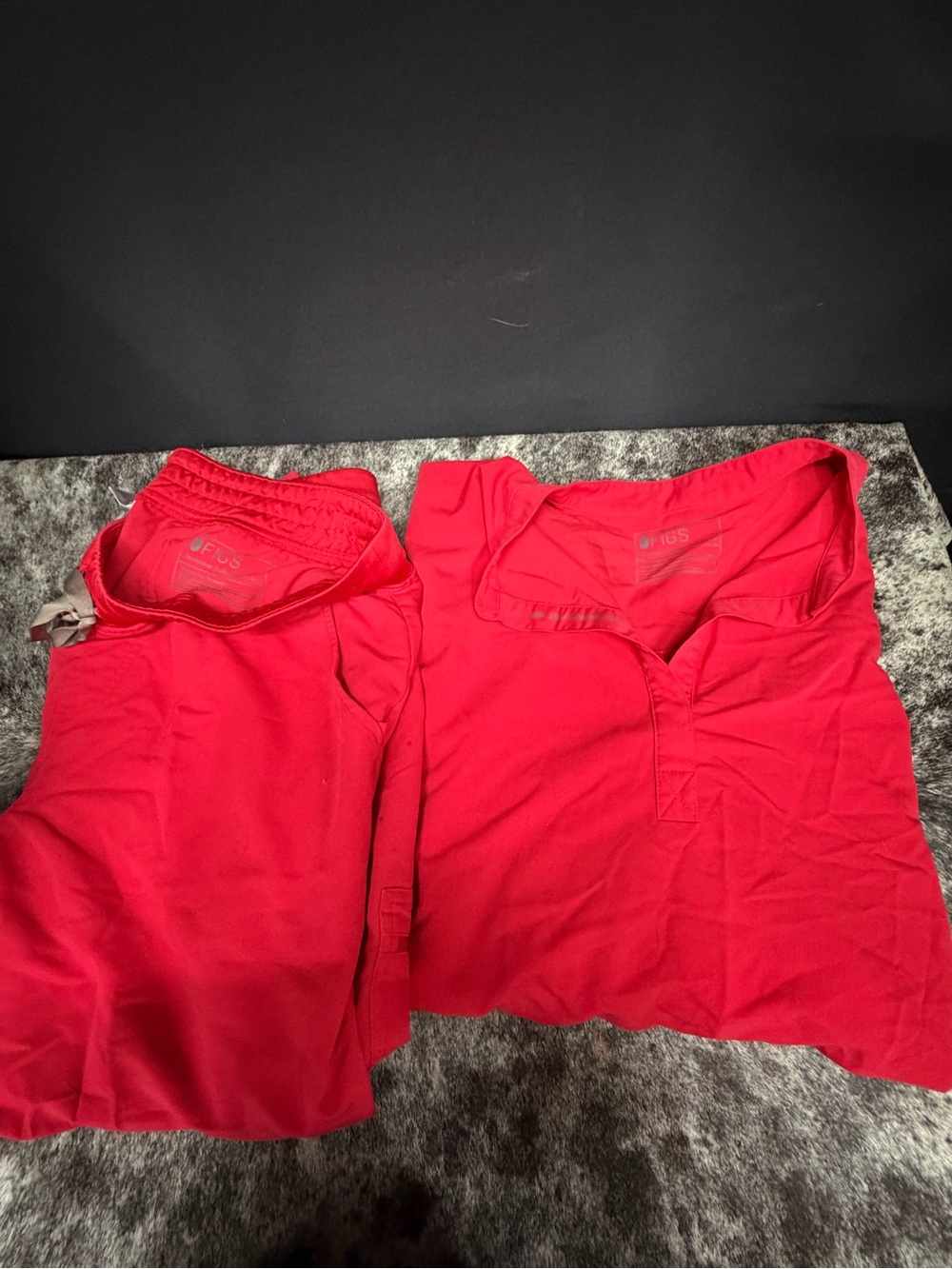 Figs Women's Scrub Top and Pants Set in Red